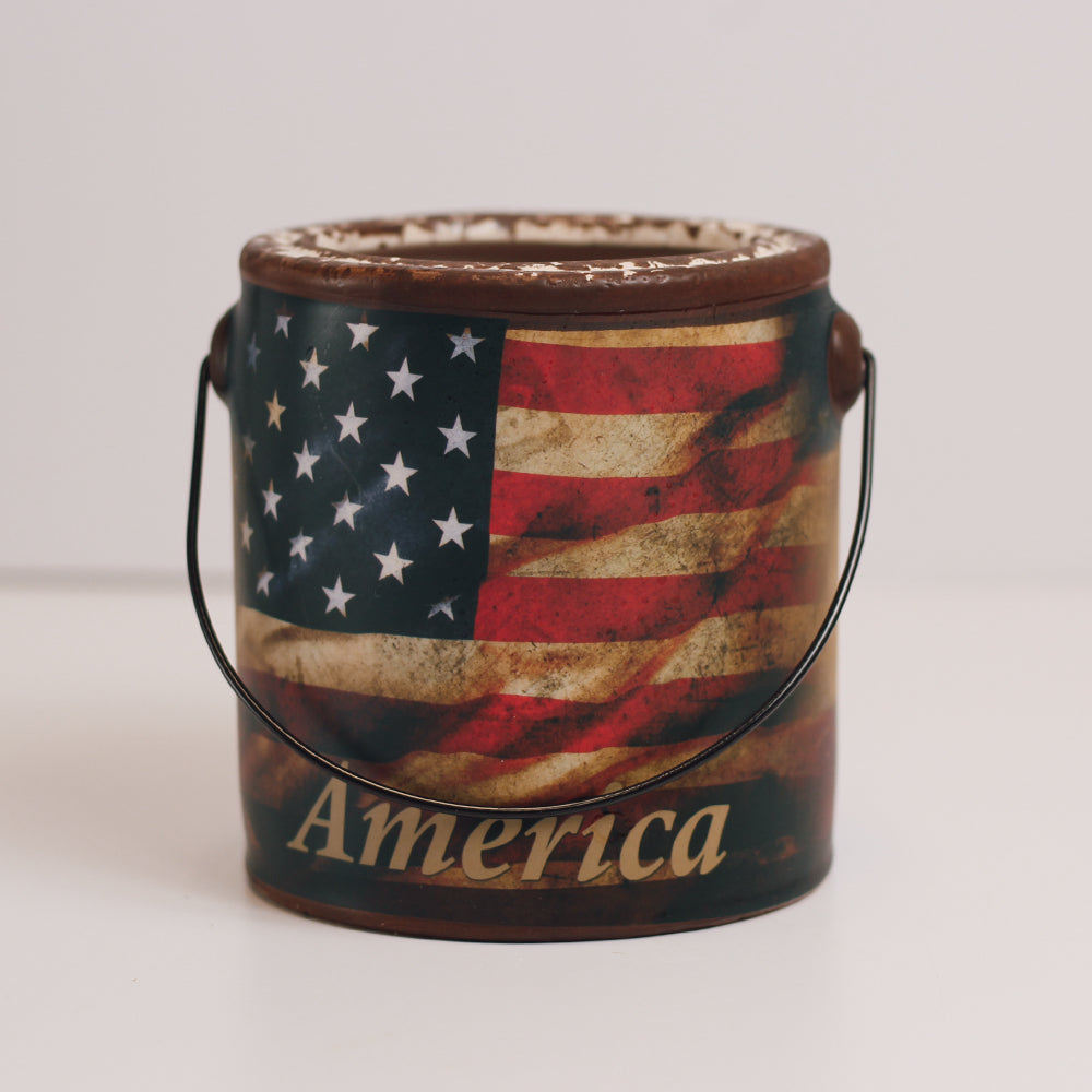 Juicy Apple America - Farm Fresh Candle