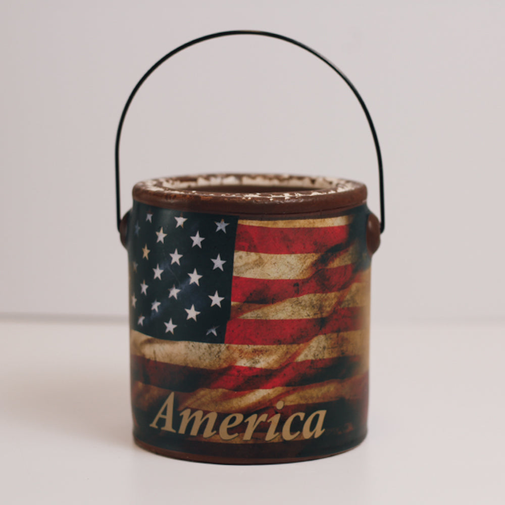 Juicy Apple America - Farm Fresh Candle