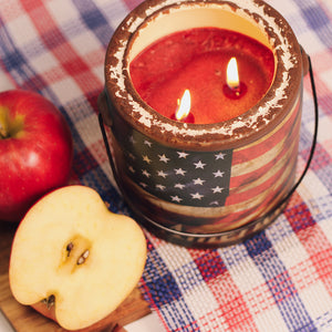 Juicy Apple America - Farm Fresh Candle