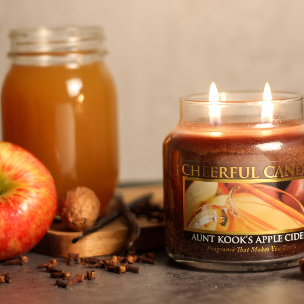 Aunt Kook's Apple Cider - 16 oz Cheerful Candle