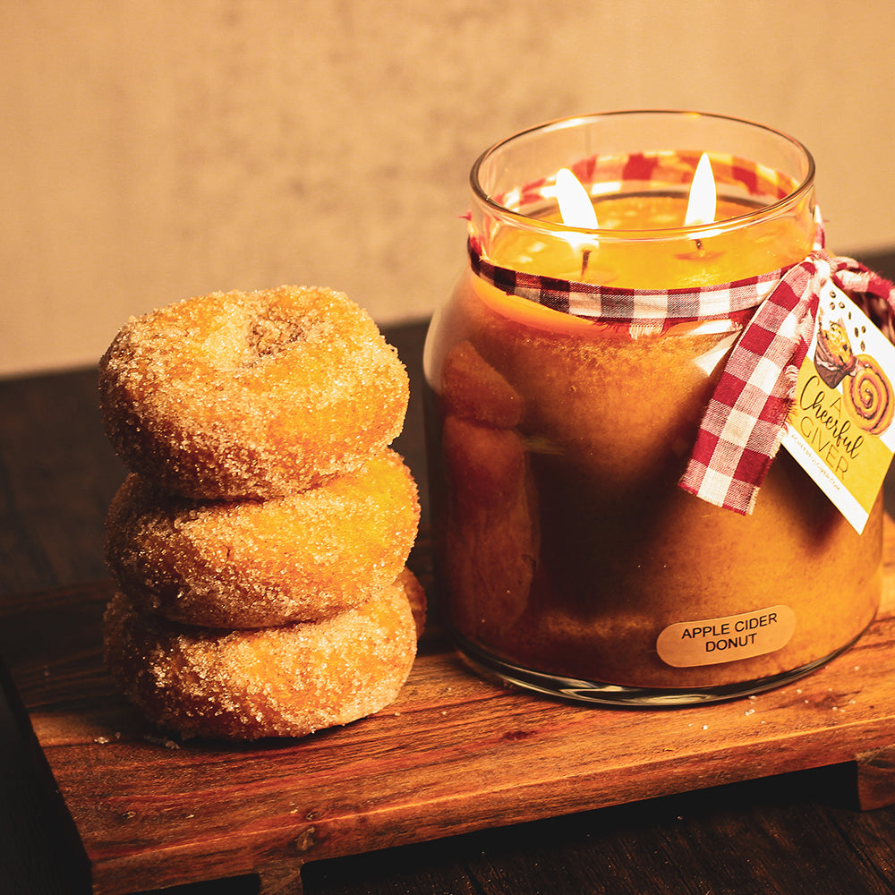 Apple Cider Donut - 34 oz Papa Candle