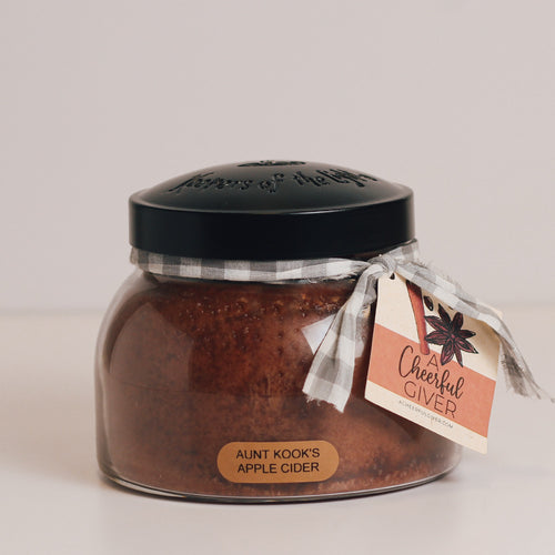 Aunt Kook's Apple Cider - 22 oz Mama Candle