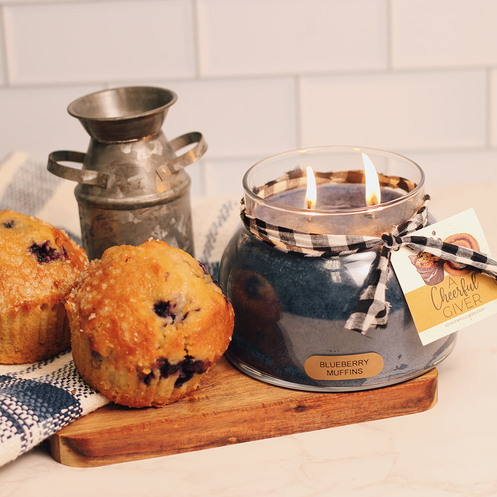 Blueberry Muffins - 22 oz Mama Candle