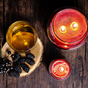 Bourbon Berry Tavern - 6 oz Baby Candle