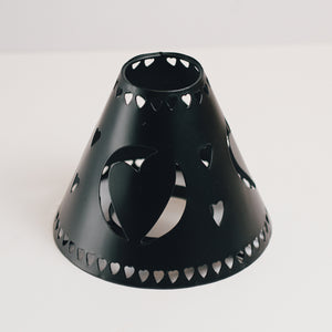 Heart Tin - Shade Black