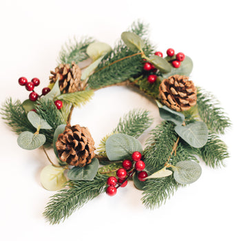 Hollyberry Surprise - Candle Ring