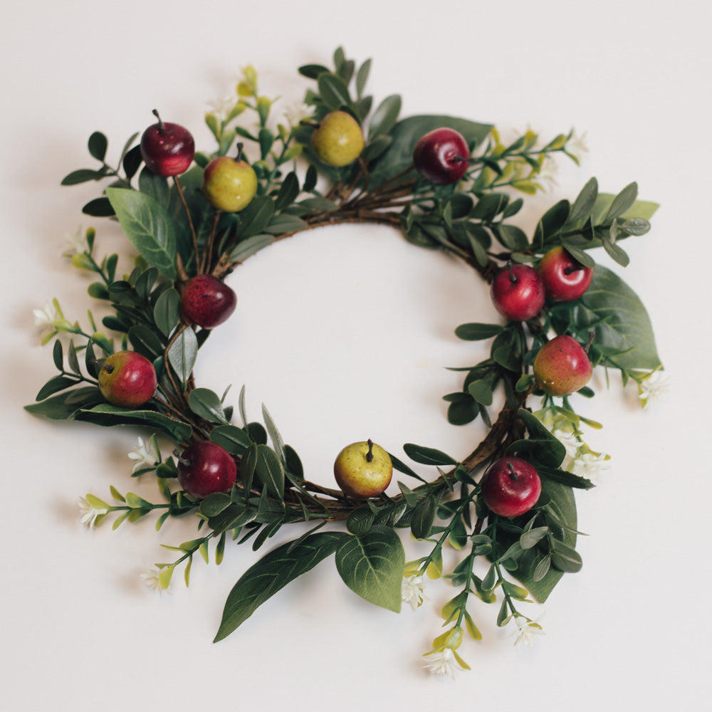 Apple & Green Leaves - Candle Ring