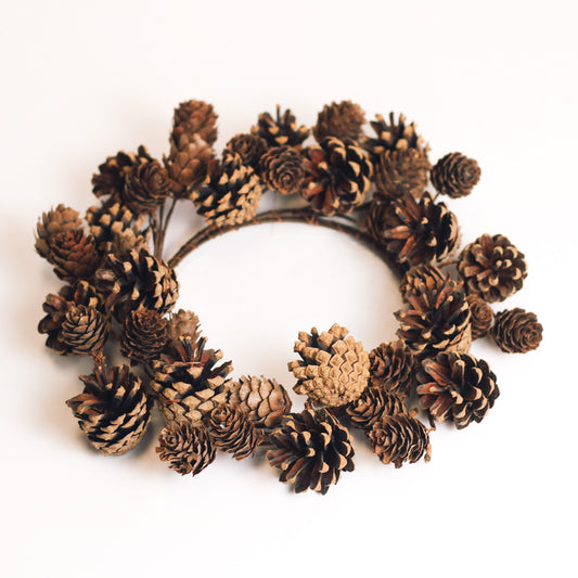 Seasonal Pinecones - Candle Ring