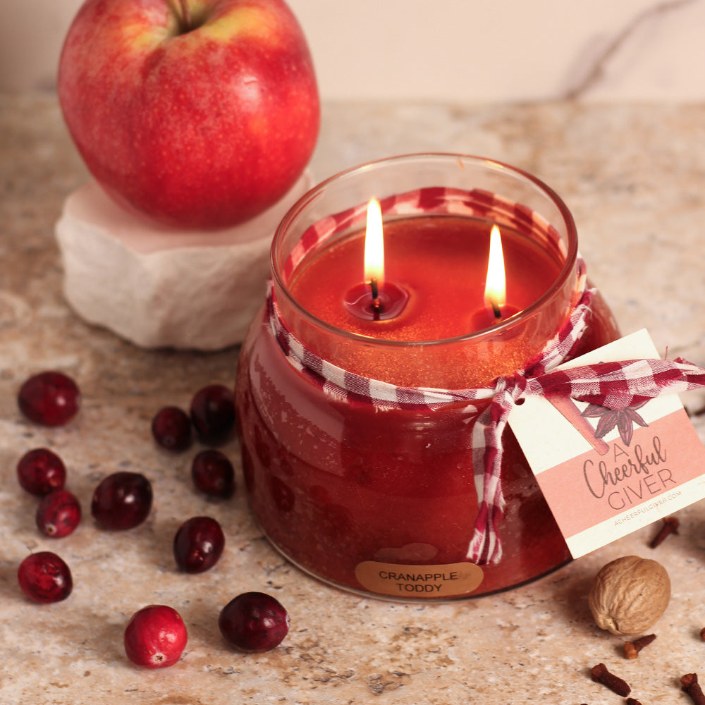 Cranapple Toddy - 22 oz Mama Candle