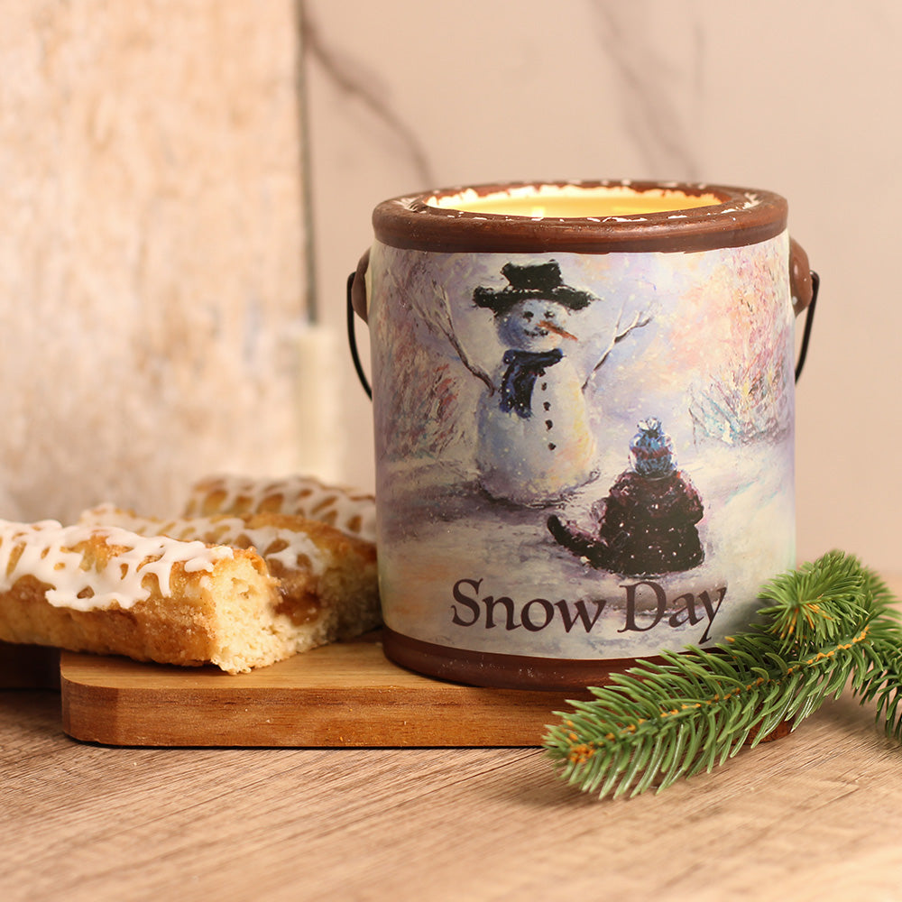 Crumb Coffee Cake, Snow Day - Farm Fresh Candle