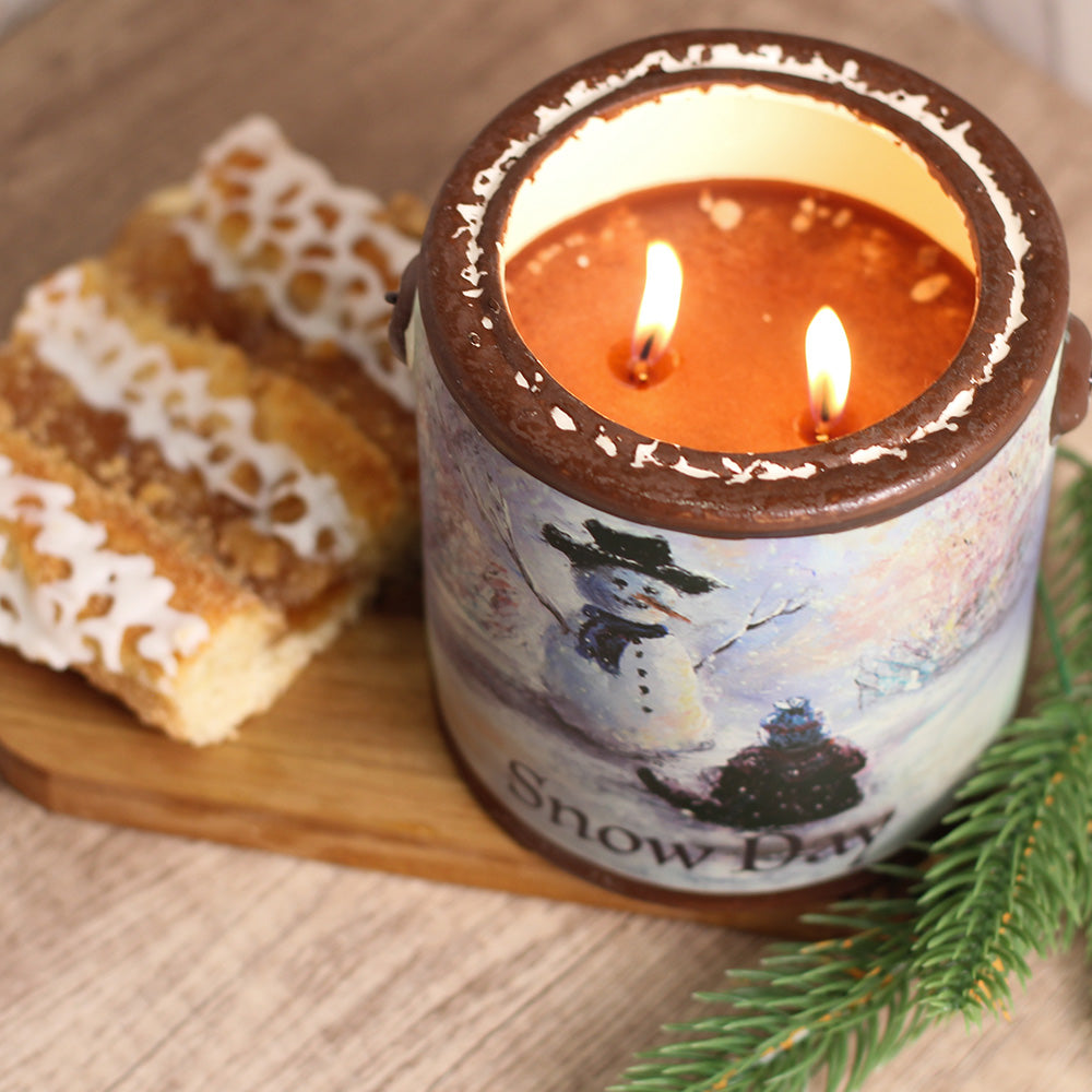 Crumb Coffee Cake, Snow Day - Farm Fresh Candle