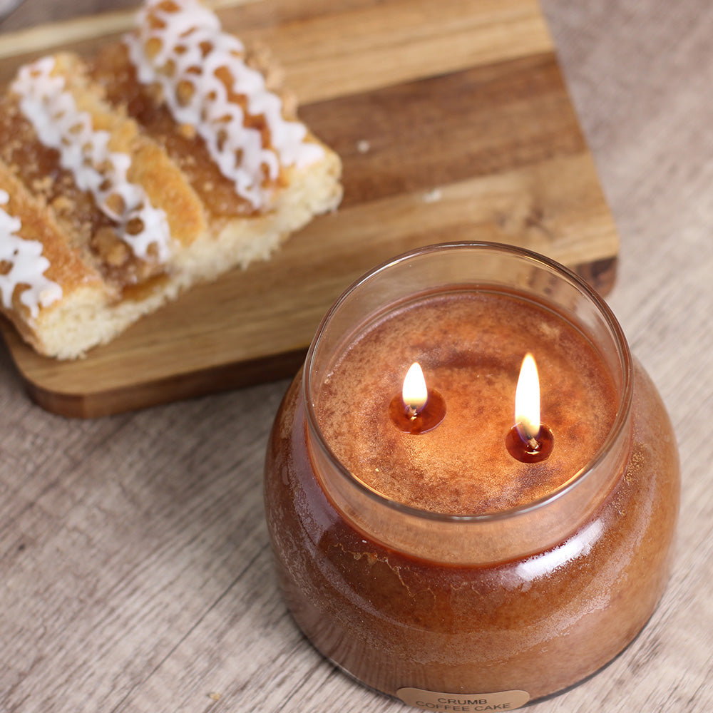 Crumb Coffee Cake - 22 oz Mama Candle - Product Image by A Cheerful Giver
