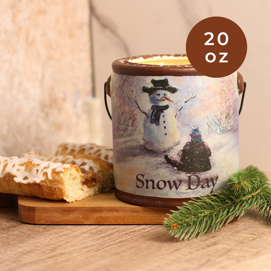 Crumb Coffee Cake, Snow Day - Farm Fresh Candle