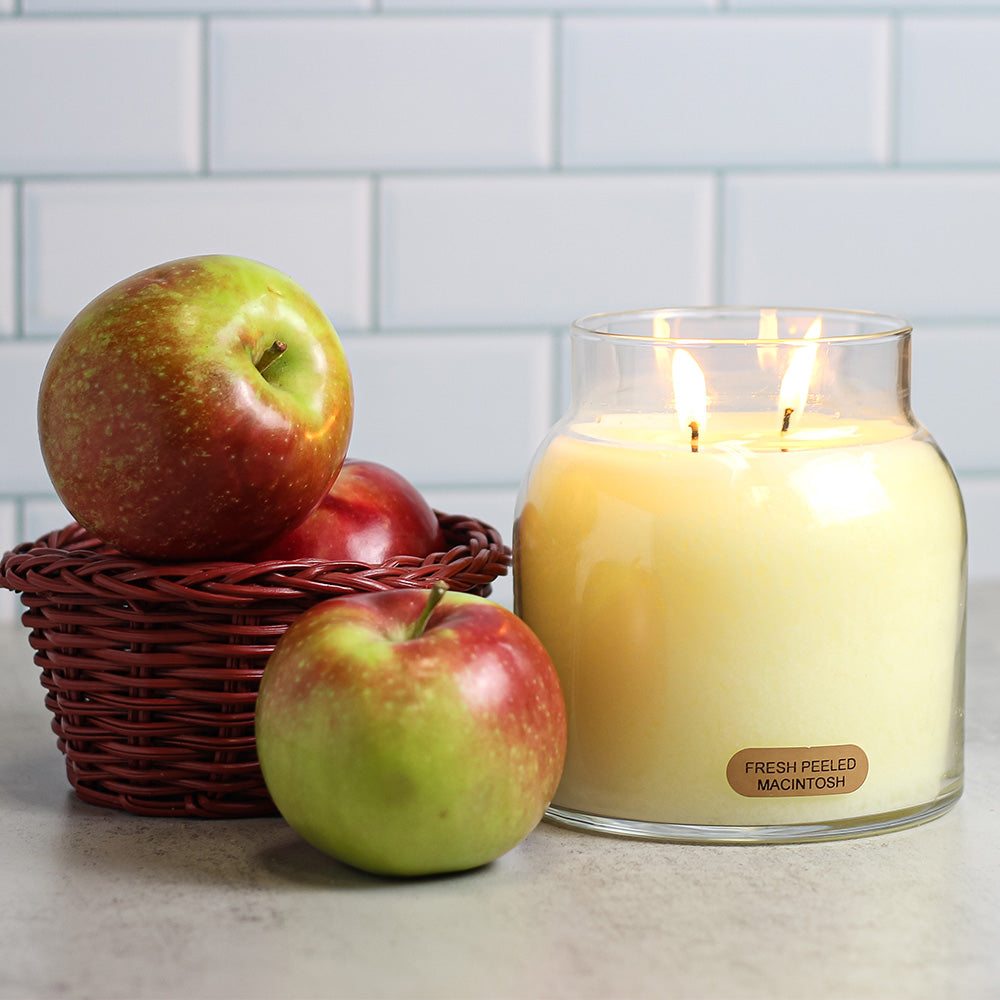 Fresh Peeled Macintosh - 34 oz Papa Candle