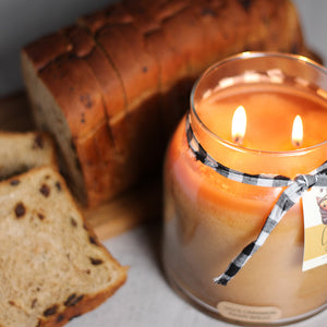 GiGi's Cinnamon Raisin Bread - 34 oz Papa Candle