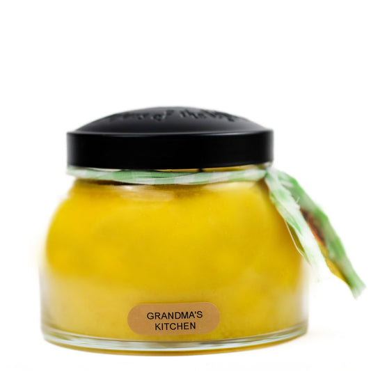 Grandma's Kitchen - 22 oz Mama Candle