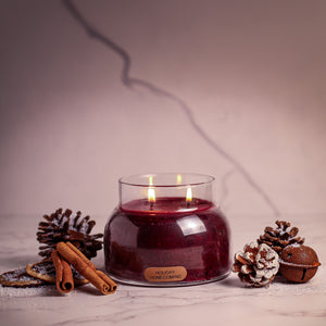 Holiday Homecoming - 22 oz Mama Candle