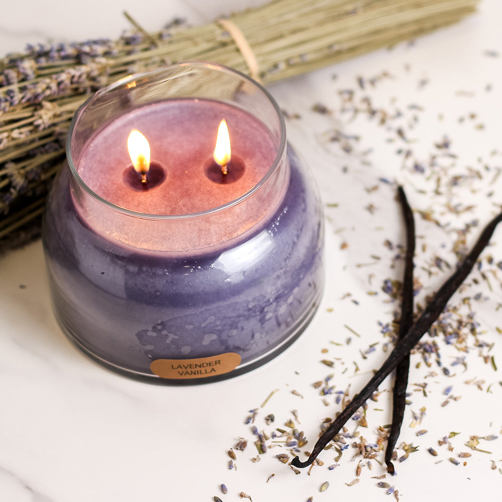 Lavender Vanilla - 22 oz Mama Candle