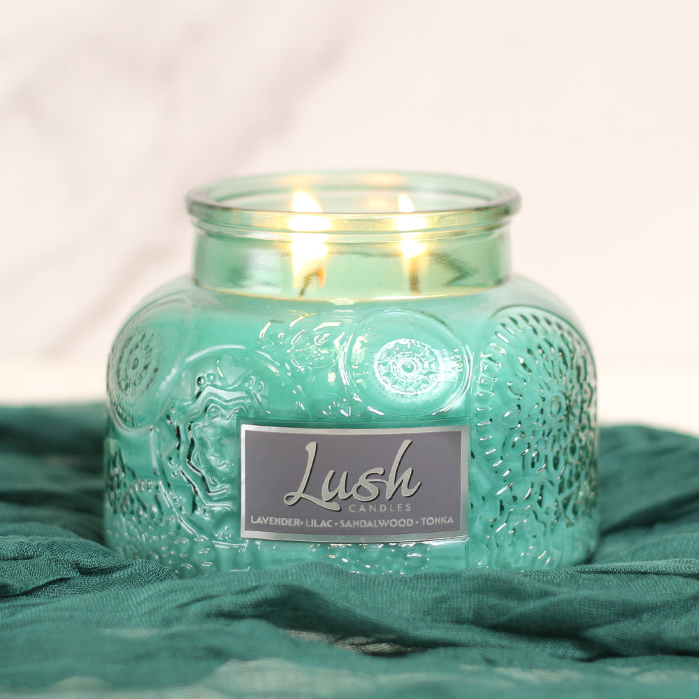 Lavender Lilac Sandalwood Tonka - Lush Candle