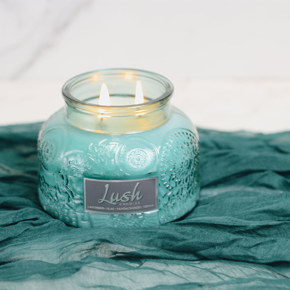 Lavender Lilac Sandalwood Tonka - Lush Candle