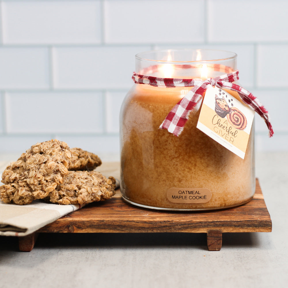 Oatmeal Maple Cookie - 34 oz Papa Candle