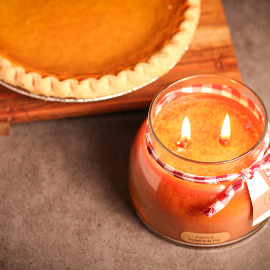 Papa's Pumpkin Pie - 22 oz Mama Candle