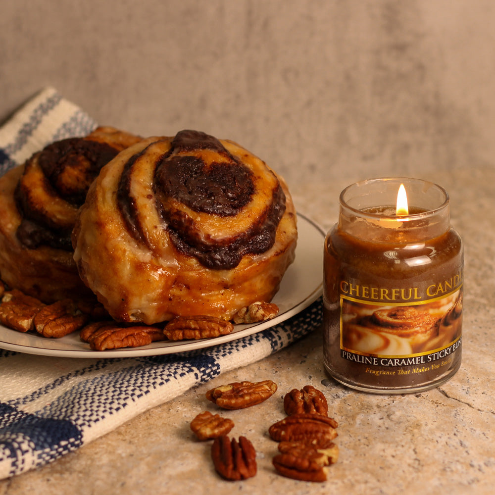 Praline Caramel Sticky Buns - 6 oz Cheerful Candle