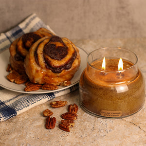 Praline Caramel Sticky Buns - 22 oz Mama Candle