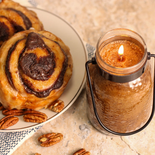 Praline Caramel Sticky Buns - Simplicity Lantern