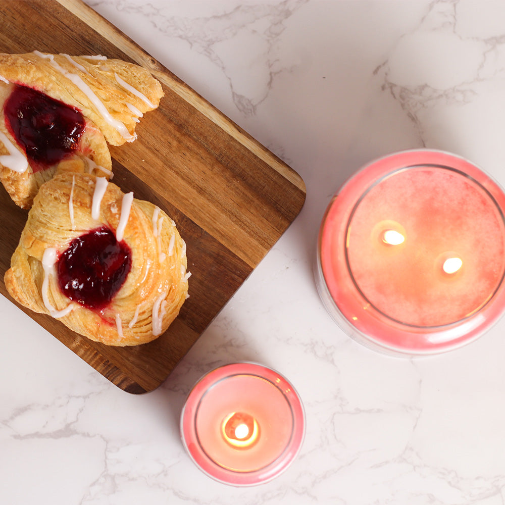 Raspberry Danish - 16 oz Cheerful Candle